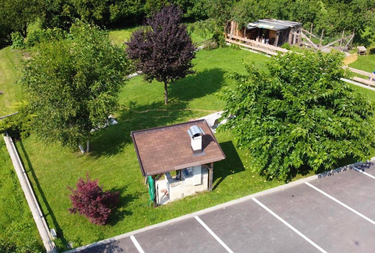 Appartamenti Sissi Commezzadura Exterior foto